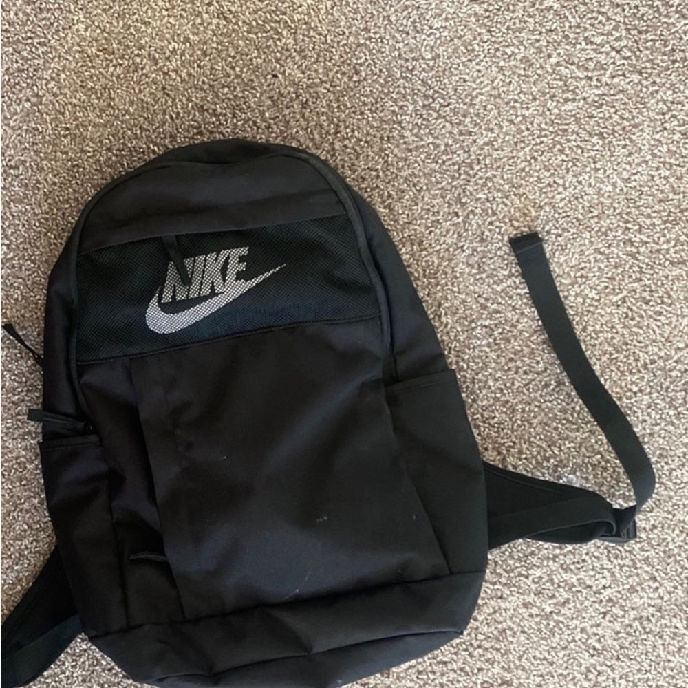 Nike element bag
